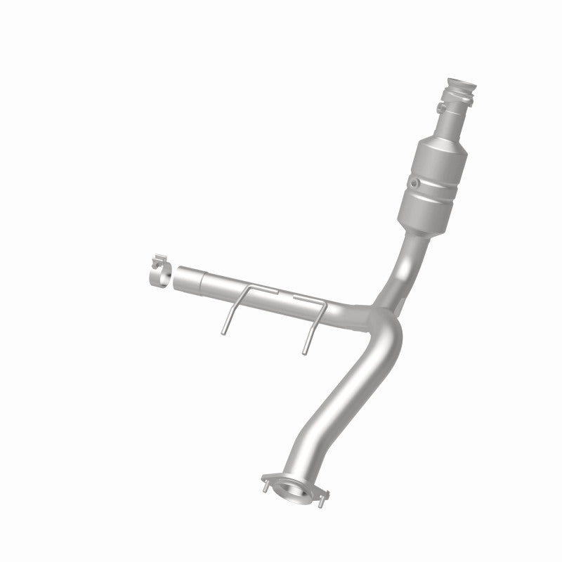 MagnaFlow Ford F-150 OEM Grade Federal / EPA Compliant Direct-Fit Catalytic Converter 52295 360 Degree Image Set