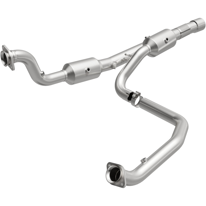 Magnaflow 14-18 2500 V8 6.4 OEM Underbody Direct Fit Converter 21-513 21-513 Photo - Primary