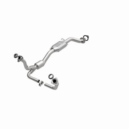 MagnaFlow Chevrolet Blazer HM Grade Federal / EPA Compliant Direct-Fit Catalytic Converter 24898 360 Degree Image Set