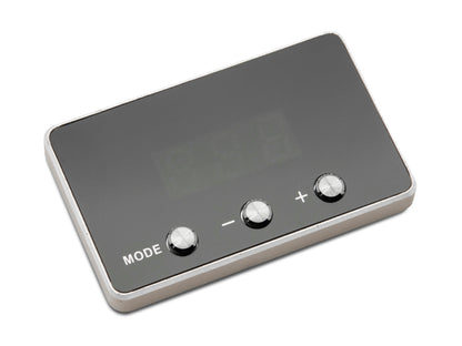 Raxiom 07-16 Chevy Silverado/Sierra 1500 Axial Series SpeedForm Series Throttle Controller S122499 S122499 Photo - Close Up