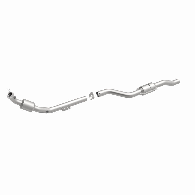 MagnaFlow Mercedes-Benz California Grade CARB Compliant Direct-Fit Catalytic Converter 5411706 360 Degree Image Set