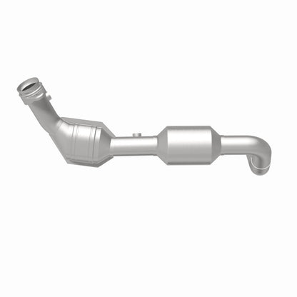 MagnaFlow Ford F-150 OEM Grade Federal / EPA Compliant Direct-Fit Catalytic Converter 52449 360 Degree Image Set
