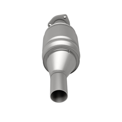 MagnaFlow Volkswagen HM Grade Federal / EPA Compliant Direct-Fit Catalytic Converter 22952 360 Degree Image Set