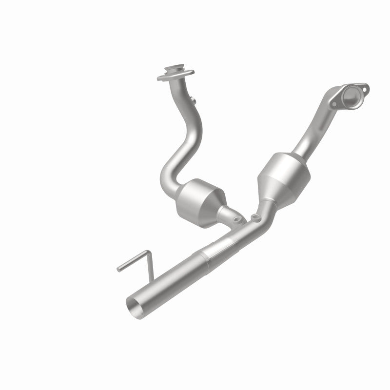 MagnaFlow Jeep Grand Cherokee HM Grade Federal / EPA Compliant Direct-Fit Catalytic Converter 23067 360 Degree Image Set