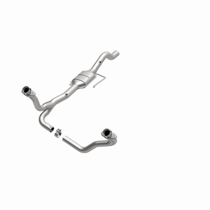 MagnaFlow Dodge Durango HM Grade Federal / EPA Compliant Direct-Fit Catalytic Converter 93215 360 Degree Image Set