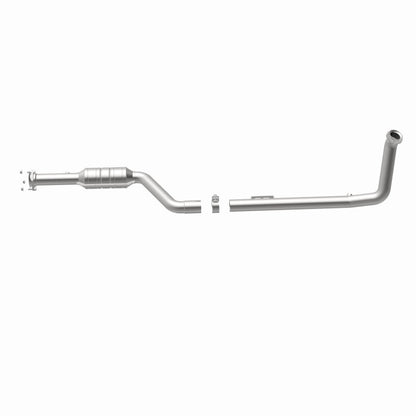 MagnaFlow Mercedes-Benz C230 HM Grade Federal / EPA Compliant Direct-Fit Catalytic Converter 24106 360 Degree Image Set