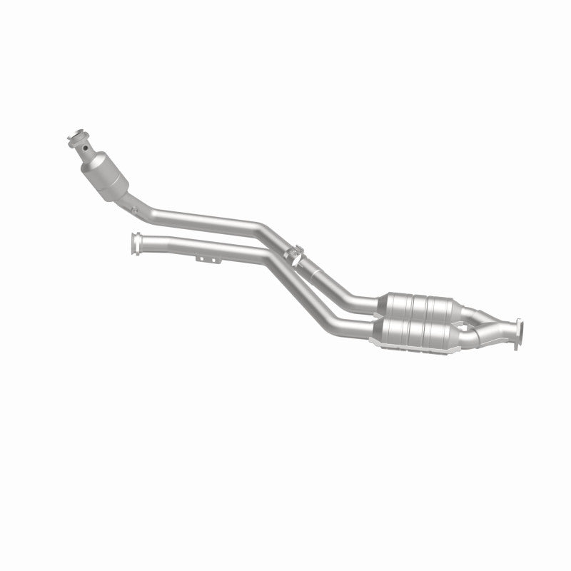 MagnaFlow Mercedes-Benz California Grade CARB Compliant Direct-Fit Catalytic Converter 444059 360 Degree Image Set