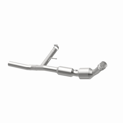 Magnaflow 2004 Ford F-150 5.4L Direct Fit Converter 5582706 5582706 360 Degree Image Set