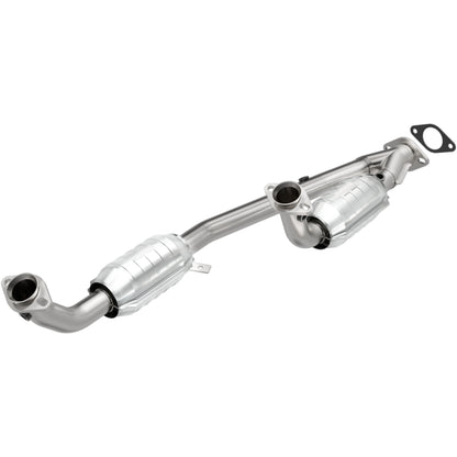 MagnaFlow Ford Windstar HM Grade Federal / EPA Compliant Direct-Fit Catalytic Converter 23353 Photo - Primary