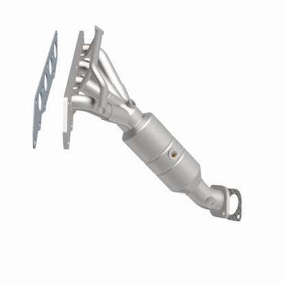 MagnaFlow Ford Focus OEM Grade Federal / EPA Compliant Manifold Catalytic Converter 49842 360 Degree Image Set