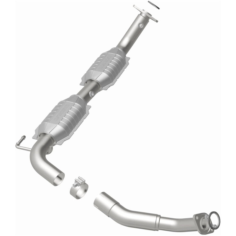 MagnaFlow Toyota OEM Grade Federal / EPA Compliant Direct-Fit Catalytic Converter 49625 Photo - out of package