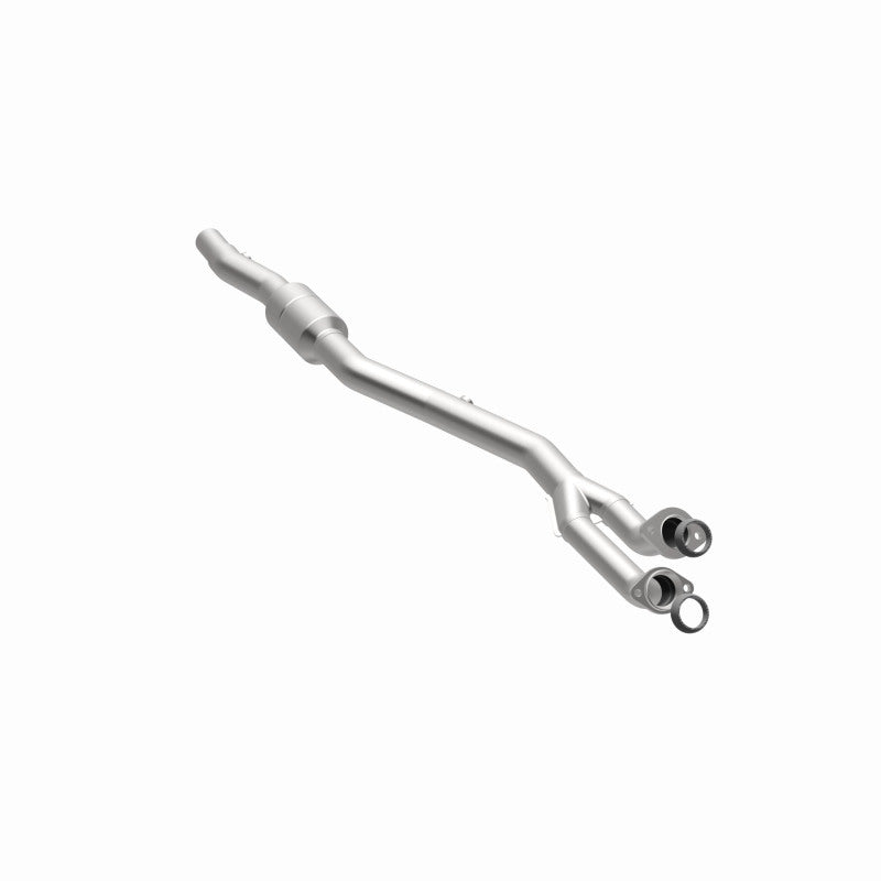 MagnaFlow BMW HM Grade Federal / EPA Compliant Direct-Fit Catalytic Converter 23306 360 Degree Image Set