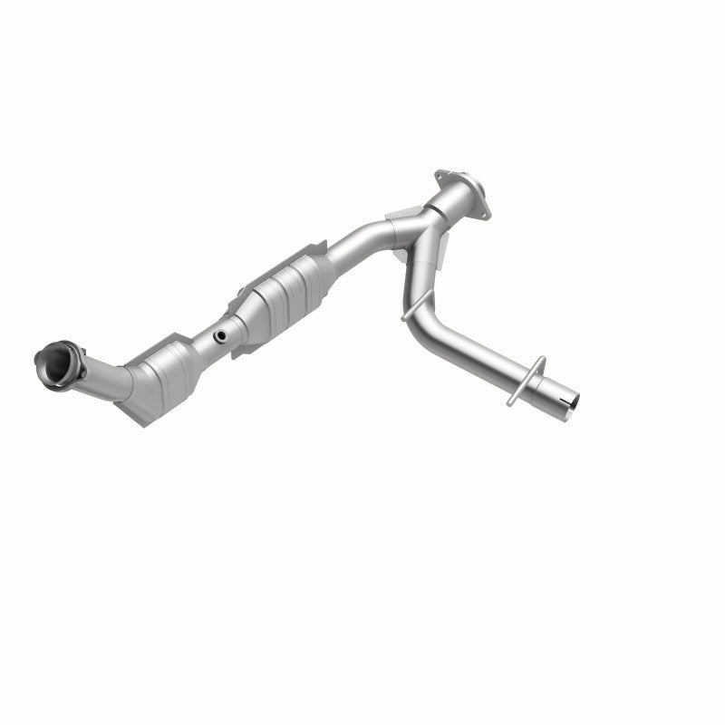 MagnaFlow Ford Expedition OEM Grade Federal / EPA Compliant Direct-Fit Catalytic Converter 49607 360 Degree Image Set
