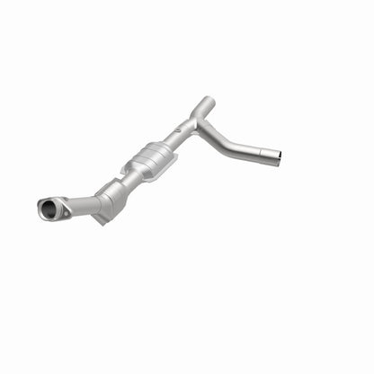 MagnaFlow Ford HM Grade Federal / EPA Compliant Direct-Fit Catalytic Converter 23133 360 Degree Image Set