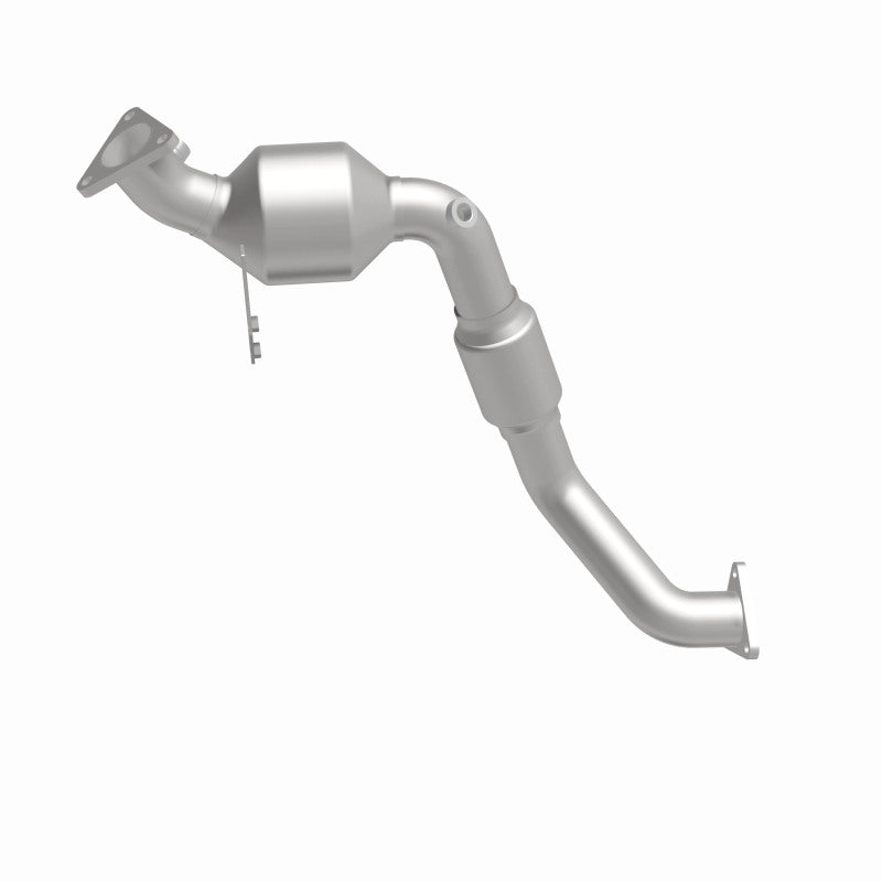 MagnaFlow OEM Grade Federal / EPA Compliant Direct-Fit Catalytic Converter 52585 360 Degree Image Set