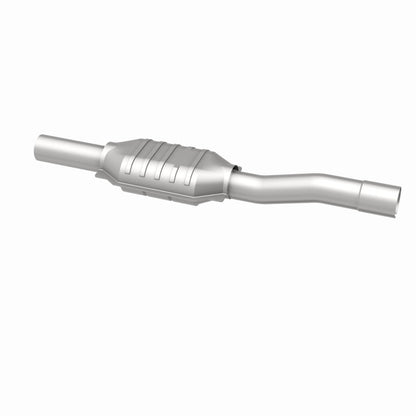 MagnaFlow Jeep Grand Cherokee OEM Grade Federal / EPA Compliant Direct-Fit Catalytic Converter 51698 360 Degree Image Set