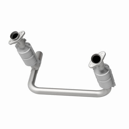 MagnaFlow Dodge Durango OEM Grade Federal / EPA Compliant Direct-Fit Catalytic Converter 51770 360 Degree Image Set