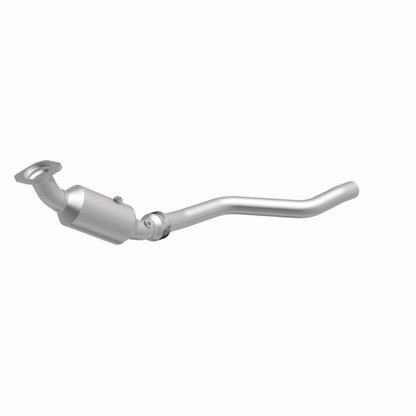 MagnaFlow California Grade CARB Compliant Direct-Fit Catalytic Converter 5561244 360 Degree Image Set