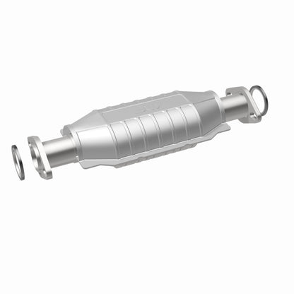 MagnaFlow Toyota Standard Grade Federal / EPA Compliant Direct-Fit Catalytic Converter 23884 360 Degree Image Set