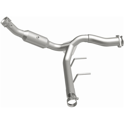 MagnaFlow Ford F-150 OEM Grade Federal / EPA Compliant Direct-Fit Catalytic Converter 21-470 Photo - out of package