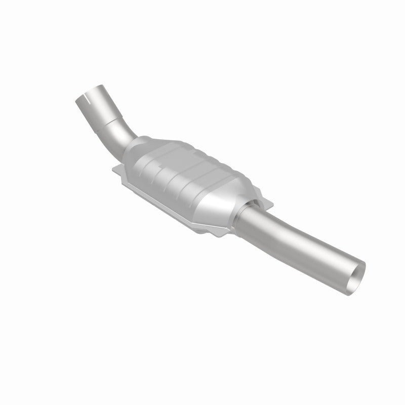 MagnaFlow Standard Grade Federal / EPA Compliant Direct-Fit Catalytic Converter 50206 360 Degree Image Set