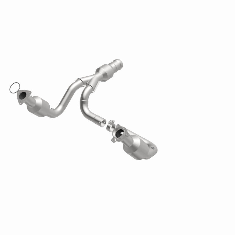 MagnaFlow OEM Grade Federal / EPA Compliant Direct-Fit Catalytic Converter 52617 360 Degree Image Set