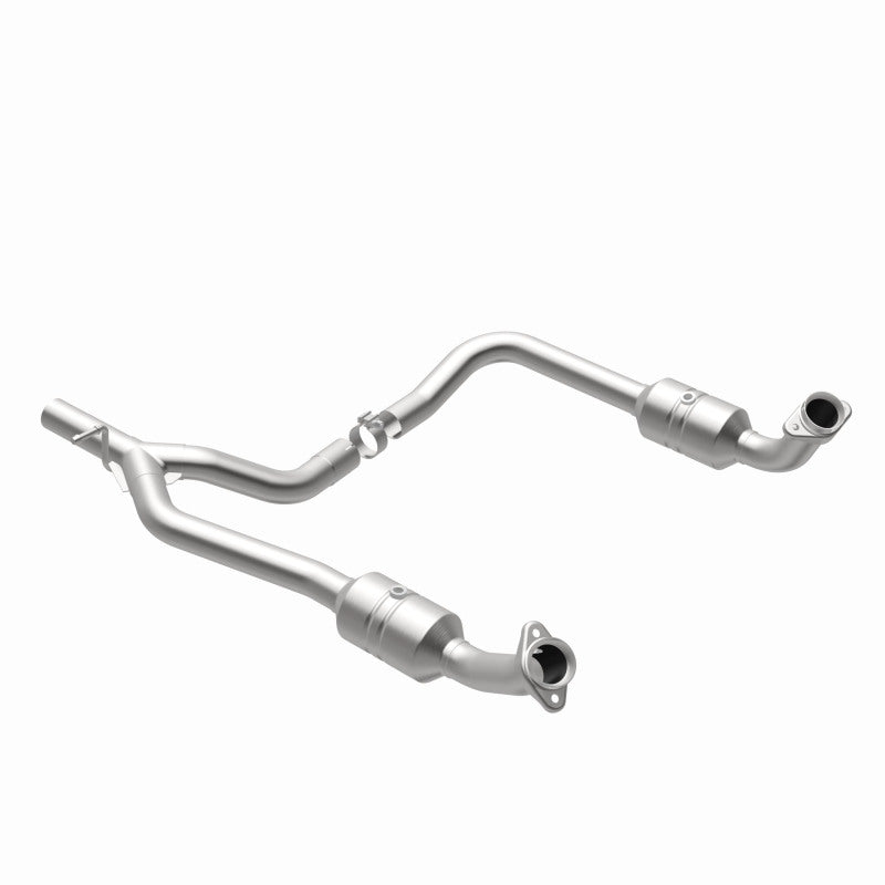 MagnaFlow Ford OEM Grade Federal / EPA Compliant Direct-Fit Catalytic Converter 52153 360 Degree Image Set