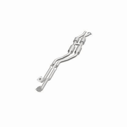 MagnaFlow BMW HM Grade Federal / EPA Compliant Direct-Fit Catalytic Converter 24021 360 Degree Image Set