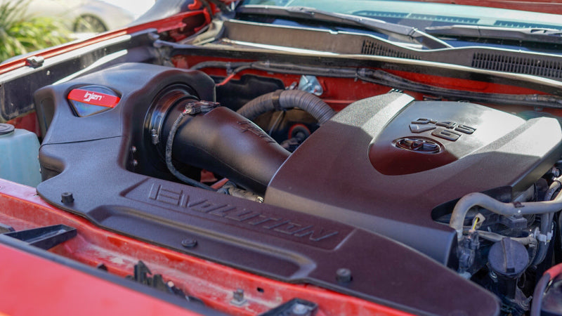 Injen 16-20 Toyota Tacoma V6-3.5L Evolution Cold Air Intake System EVO2200 EVO2200 Photo - Mounted