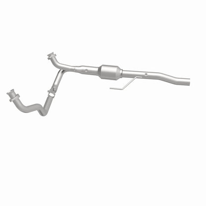MagnaFlow Dodge Ram 1500 California Grade CARB Compliant Direct-Fit Catalytic Converter 4451203 360 Degree Image Set
