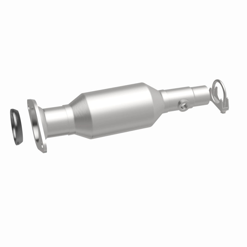MagnaFlow Toyota Prius OEM Grade Federal / EPA Compliant Direct-Fit Catalytic Converter 51247 360 Degree Image Set