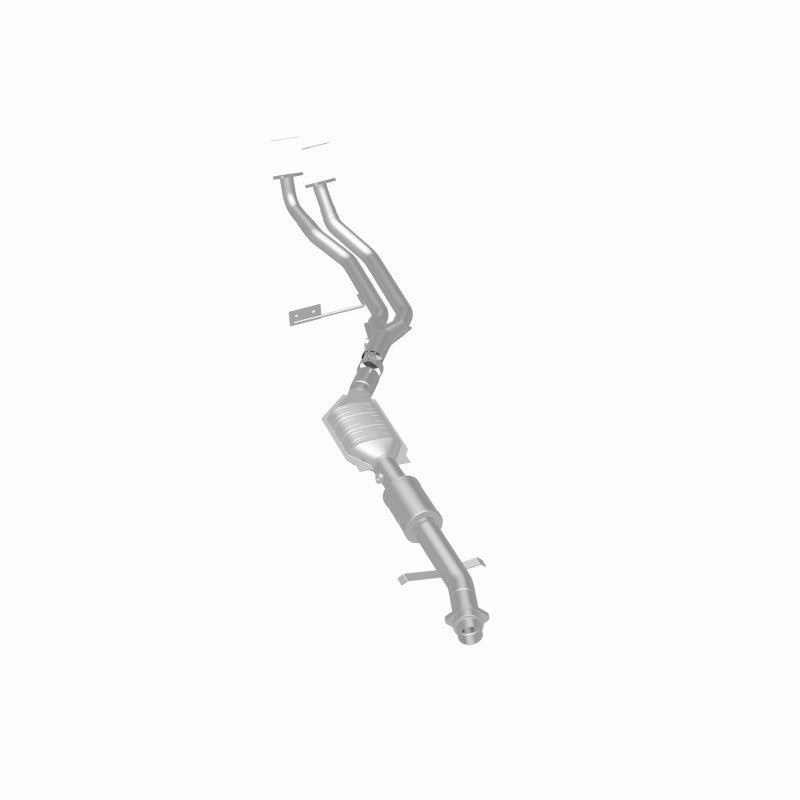 MagnaFlow BMW OEM Grade Federal / EPA Compliant Direct-Fit Catalytic Converter 52241 360 Degree Image Set