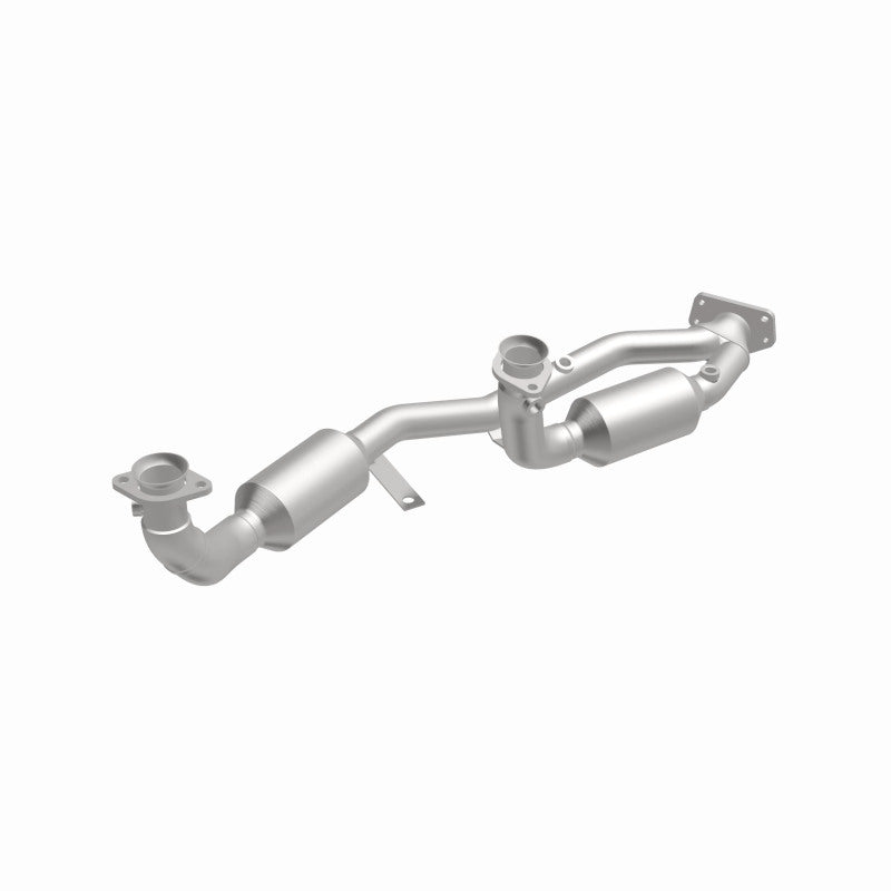 MagnaFlow Ford Windstar HM Grade Federal / EPA Compliant Direct-Fit Catalytic Converter 23542 360 Degree Image Set