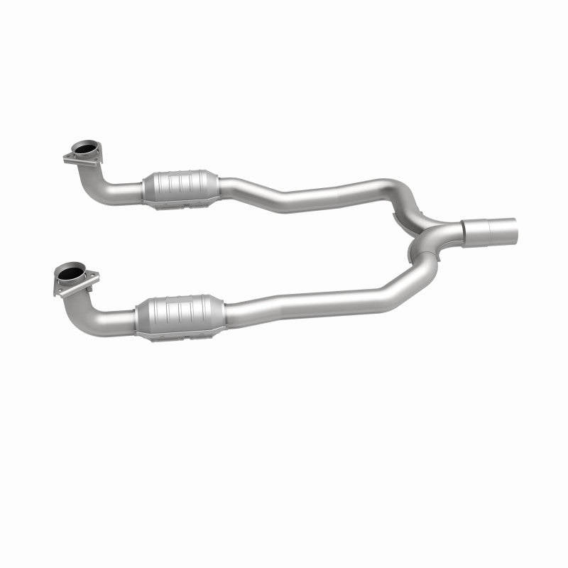 MagnaFlow Chevrolet Corvette Standard Grade Federal / EPA Compliant Direct-Fit Catalytic Converter 93487 360 Degree Image Set