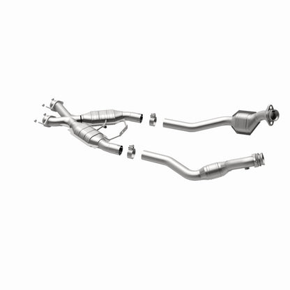 MagnaFlow Ford Mustang California Grade CARB Compliant Direct-Fit Catalytic Converter 337339 360 Degree Image Set