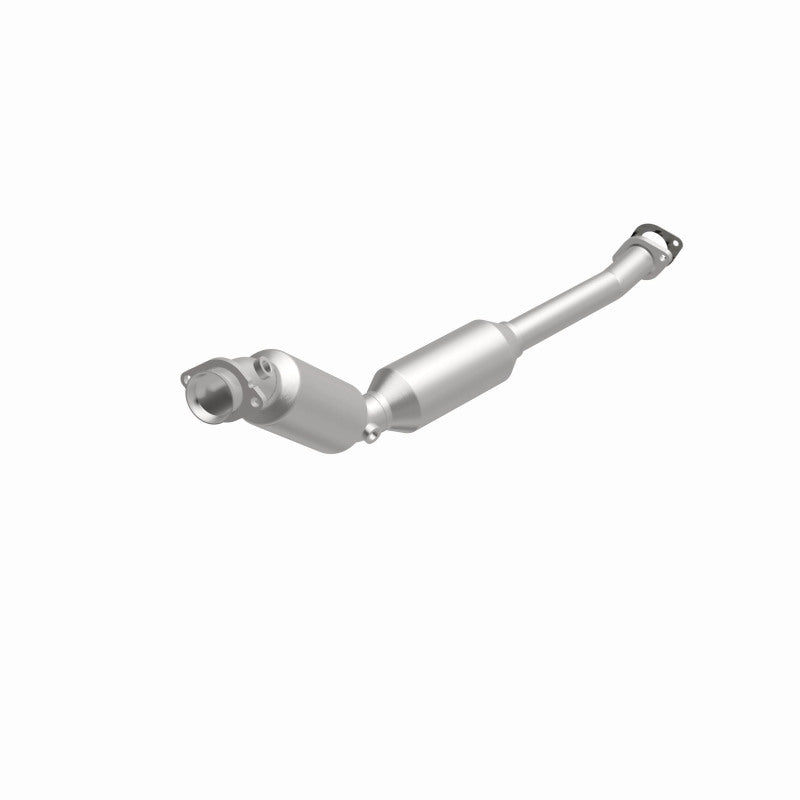 MagnaFlow California Grade CARB Compliant Direct-Fit Catalytic Converter 551058 360 Degree Image Set
