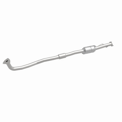 MagnaFlow Toyota Camry OEM Grade Federal / EPA Compliant Direct-Fit Catalytic Converter 52121 360 Degree Image Set