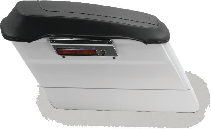 Mustang Motorcycle Saddlebag Lid Cov No Studs 77604 77604 Photo - Primary
