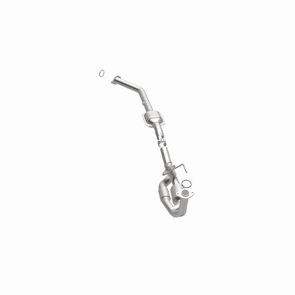 MagnaFlow Toyota Sienna OEM Grade Federal / EPA Compliant Direct-Fit Catalytic Converter 52457 360 Degree Image Set