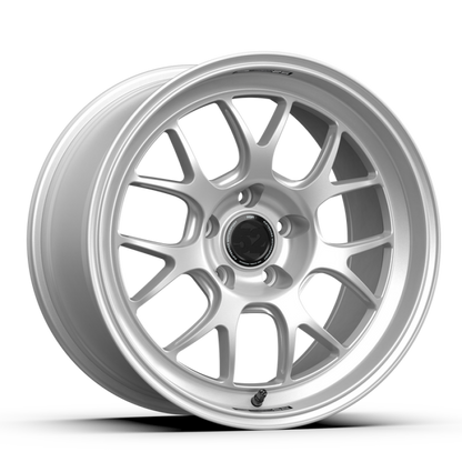 fifteen52 Apex RSR 18x10.5 5x120 25mm ET 72.56mm Center Bore Radiant Silver RSARS-80552+25 RSARS-80552+25 User 1