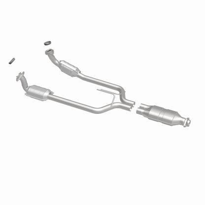 MagnaFlow Standard Grade Federal / EPA Compliant Direct-Fit Catalytic Converter 23351 360 Degree Image Set
