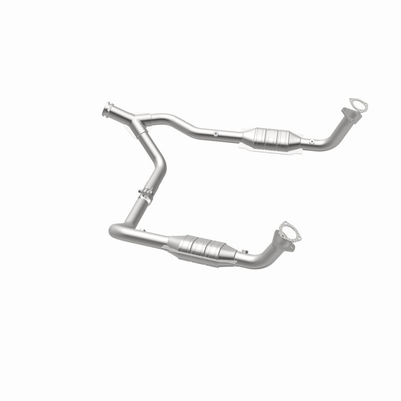 MagnaFlow Land Rover Range Rover HM Grade Federal / EPA Compliant Direct-Fit Catalytic Converter 93694 360 Degree Image Set