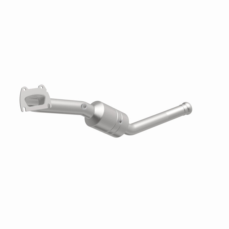 MagnaFlow OEM Grade Federal / EPA Compliant Direct-Fit Catalytic Converter 49737 360 Degree Image Set