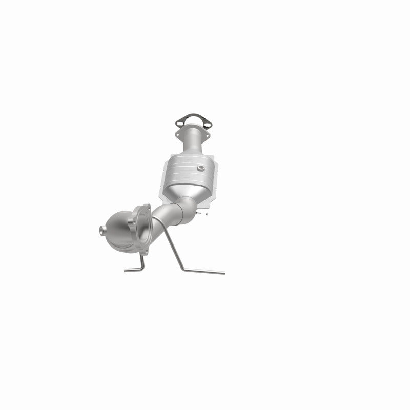 MagnaFlow Volvo XC90 OEM Grade Federal / EPA Compliant Direct-Fit Catalytic Converter 51549 360 Degree Image Set