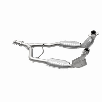 MagnaFlow Ford Mustang HM Grade Federal / EPA Compliant Direct-Fit Catalytic Converter 93344 360 Degree Image Set