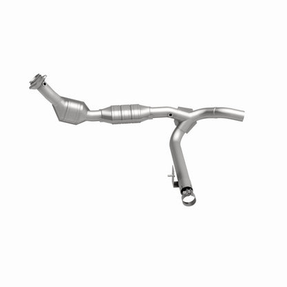 MagnaFlow Ford HM Grade Federal / EPA Compliant Direct-Fit Catalytic Converter 23016 360 Degree Image Set