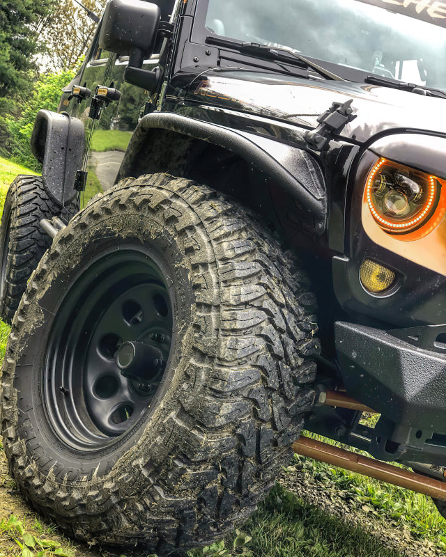 ORACLE Lighting Oracle 7in High Powered LED Headlights - Black Bezel - Dynamic - Dynamic 5769-332 5769-332 Photo - lifestyle view