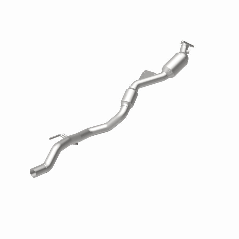 MagnaFlow OEM Grade Federal / EPA Compliant Direct-Fit Catalytic Converter 52410 360 Degree Image Set
