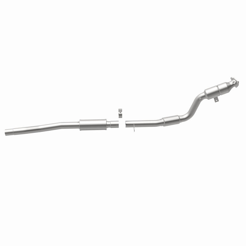 MagnaFlow Audi A8 Quattro OEM Grade Federal / EPA Compliant Direct-Fit Catalytic Converter 51965 360 Degree Image Set