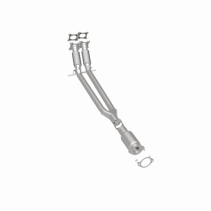 MagnaFlow Volvo S80 OEM Grade Federal / EPA Compliant Direct-Fit Catalytic Converter 51360 360 Degree Image Set